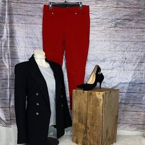 Edgely Gray Short Sleeve Tee With Pearls